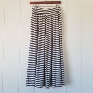 Fighting Eel Striped Culotte Pants